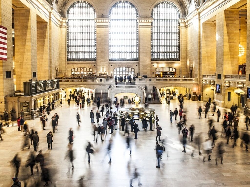 People new york train crowd large